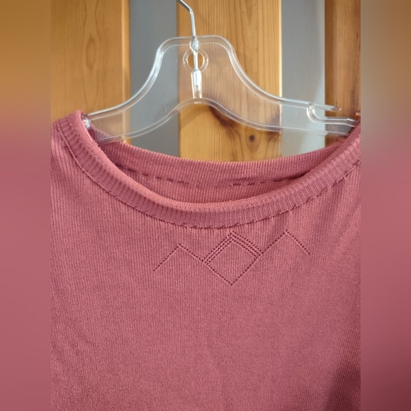Long sleeve pink coloured ribbed sweater - Picture 2 of 3